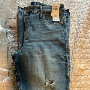 Hollister flare jeans NEW WITH TAGS